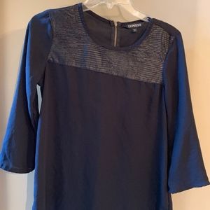 Express - Black flow top